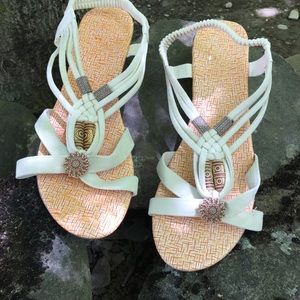 ZhenPingLiangXie Low Wedge Sandals